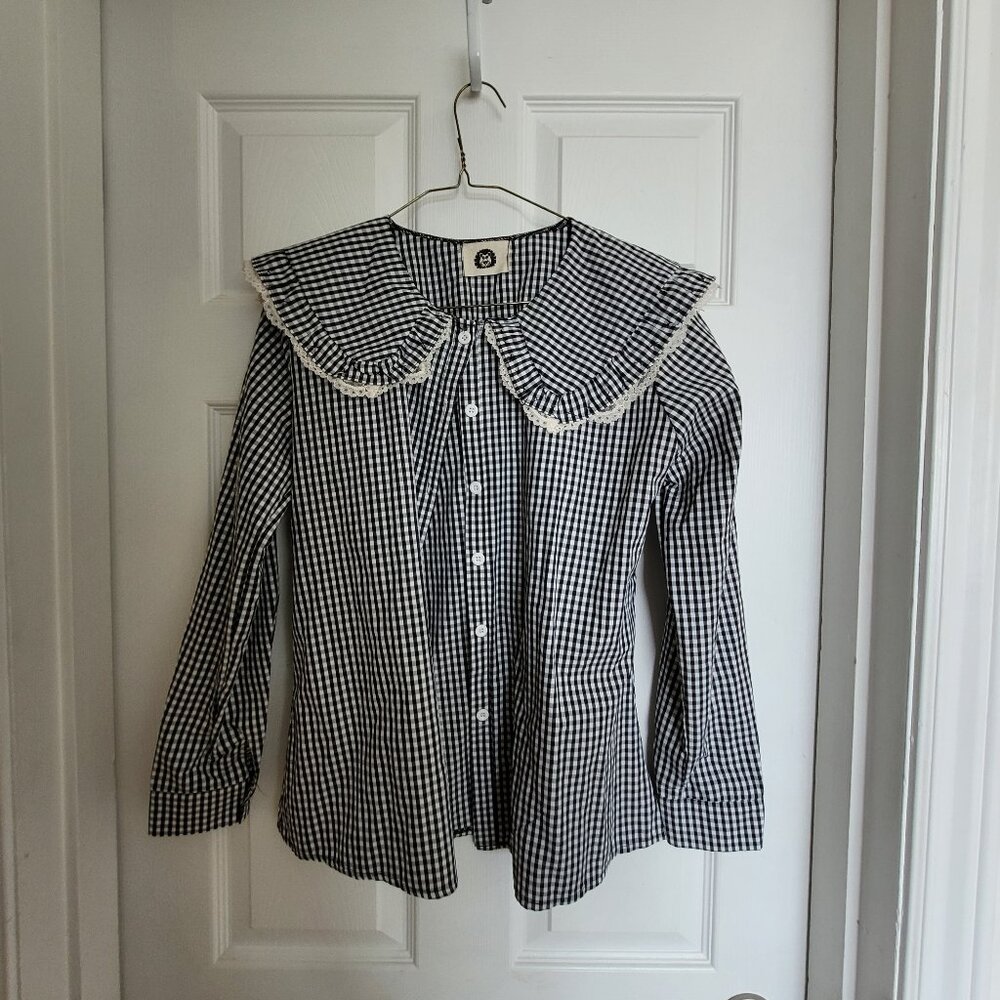 cute lolita vintage gingham blouse with round collar